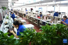 中国假发“秀”出海外图片