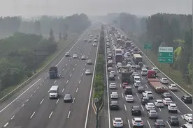 热门景点周边车流持续高位，广东肇庆“堵”成全国第一图片