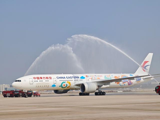 打造传播中华文明的“空中名片”：中国东方航空与中国国家博物馆联袂推出“国博号”主题彩绘飞机