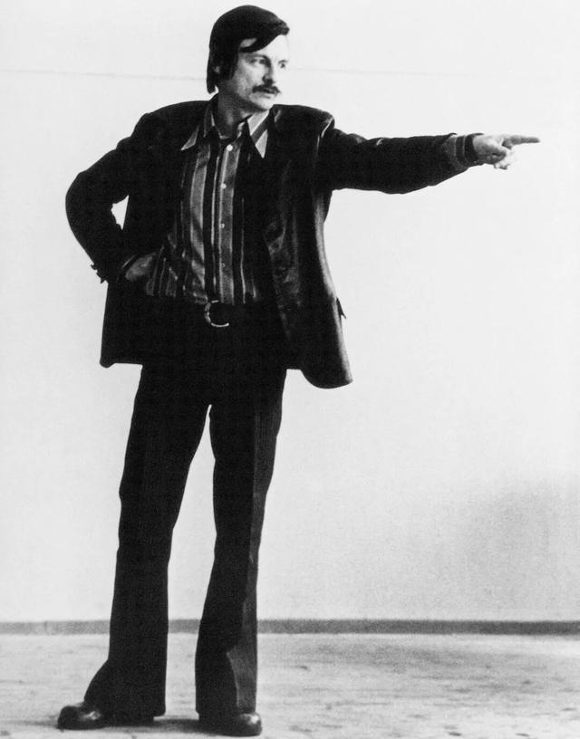 塔可夫斯基：剥离幻觉，让观众直面“存在”本身