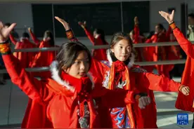 新华全媒+丨重庆小学生：在川剧变脸特色课程中感受中国文化魅力图片