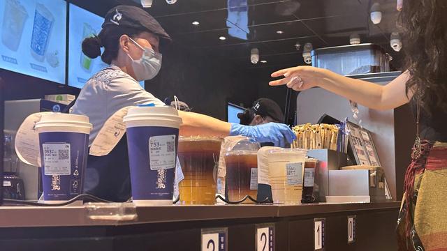 发券为堂食商户“导流”，美团启动“堂食提振”计划