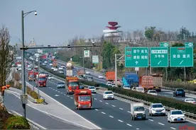 成都交警：绕城高速将设置智能设备，引导市民分时段、分路段有序借用应急车道图片