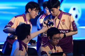 图片新闻｜中国首场机器人足球3V3 AI赛决赛在京举行图片