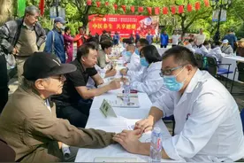 熬夜、失眠、掉头发的90后也来吃膏方了！沪上多家医院开启膏方门诊，专家提醒，并非人人适用图片