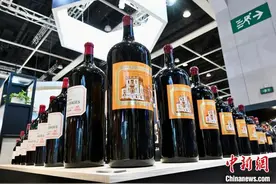 全球大型酒展“Vinexpo Asia”在香港盛大举行图片