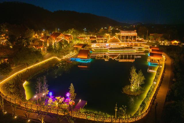 武汉江夏新添户外运动村，首日迎客上万，地铁直达还免费开放