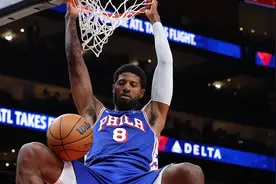 乔治：膝伤并无大碍 预计很快就能回归图片