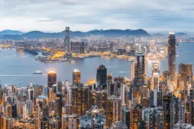 港人北上扎堆买楼，李嘉诚家族惠州项目低至40万，有高管下单新世界广州3套房图片