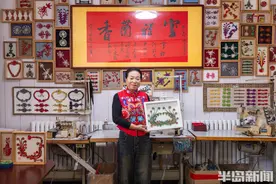 “小众”非遗守艺人：飞针走线勾勒繁花古韵，一双巧手“盘”出最美中国扣图片