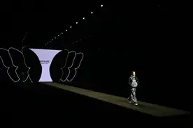 “真维斯·黄刚JEANSWEST by Gang Huang”时装发布会在京亮相图片