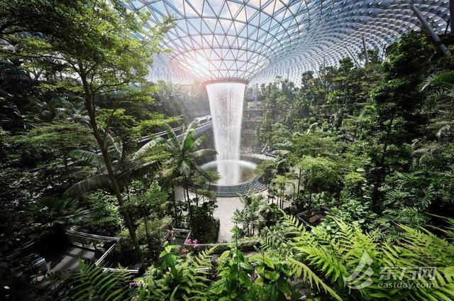 新春双向奔赴，去这个旅游热门地邂逅年味