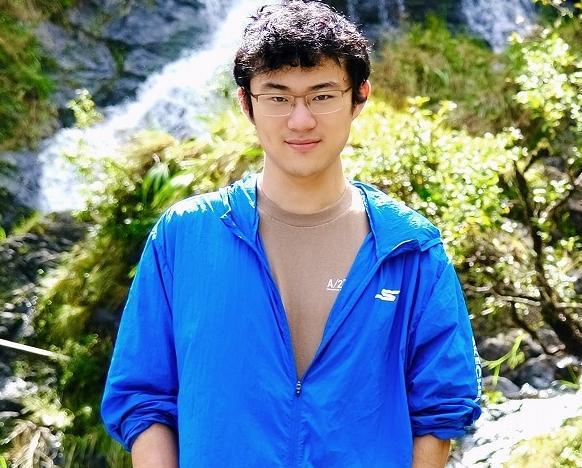 毕业7年，身价破亿，清北AI天团血洗硅谷，奥特曼被逼分天价股份