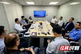 新港区：李建华赴上海谈“芯”事，共谋产业新版图图片