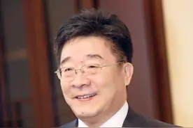 新质观察｜刘伟：尊重客观规律，扎实推进新质生产力的发展图片