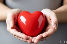 大学生助学金争议背后：谁才算贫困生？图片