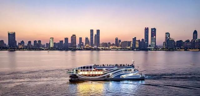 来场City Boat，往江西的水波里去
