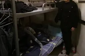 男子洗个澡丢3000多元现金 同住室友竟是小偷图片