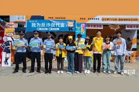 提供多样化网络服务 昆明移动校园迎新更赢心图片