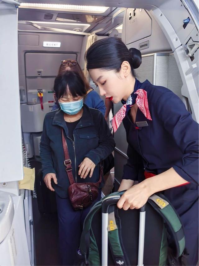 今天起，东航在多地上新“陪伴服务”