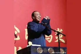 德云社相声演员邓德勇去世，同事：其生前爱笑、和善，后台因其笑声洋溢着欢乐图片