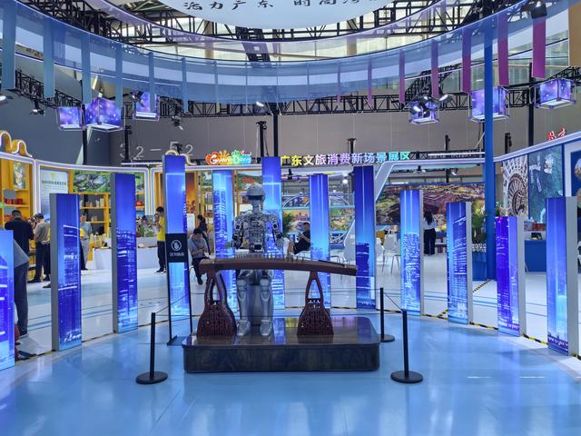 2025广东文旅推介大会启幕，“迷你深圳”吸睛又“吸金”