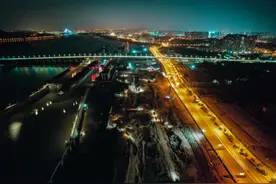 通江达海！湘江长沙综合枢纽三线船闸开工图片