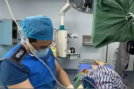 省三院经内镜逆行胰胆管造影术救了百岁老人和高龄孕妇图片