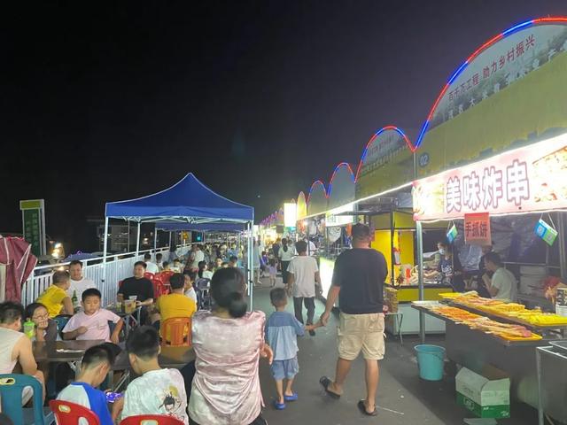 茂南文化大篷车飞马启航，流动的文化盛宴送到群众家门口