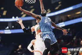 四川男篮CBA常规赛垫底收官图片