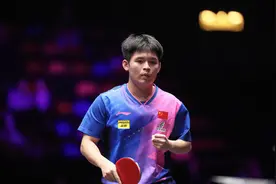 19岁林诗栋夺冠 国乒连拿2个冠军图片