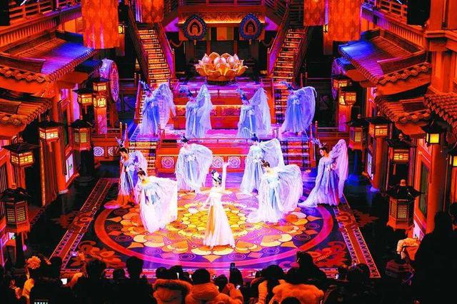 感受唐诗从典籍走入生活！