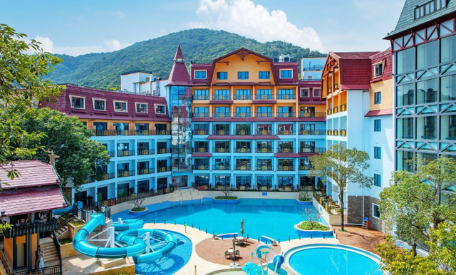 文旅融合启新程 惠民消费绽活力 ——2025 华侨城旅游狂欢节全景纪实