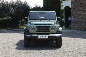 定位硬派越野 全新212将于8月22日上市图片