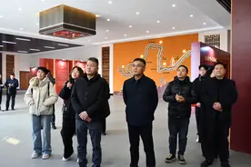 走进“大黄河”，探秘酱芝香——“河南报业全媒体豫酒行”黄河酒业站活动举行图片