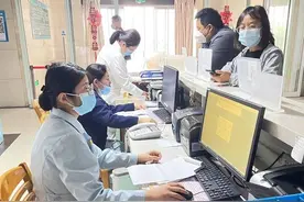 劳动瞬间｜致敬最美的护士图片