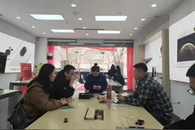 国补爆单！武威电信“国补”手机火爆销售中 多重补贴惠及全市图片