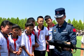 【国防有我】国防教育促发展 爱国担当育英才图片
