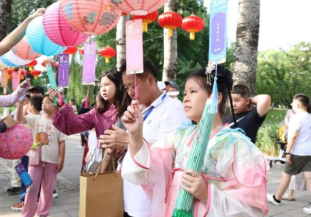 庆华诞 过中秋！百余项游园活动，19个立体花坛等你来