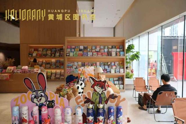 正式开放！广州新增两个高颜值图书馆