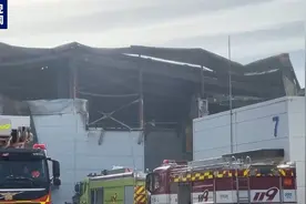 中国人为啥去韩国打工？每月基本工资万元出头  但保险缴纳与当地员工不完全相同｜“6·24”韩国电池厂火灾追踪图片