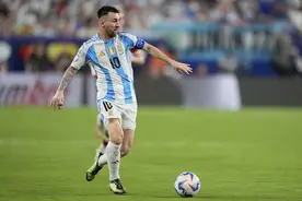梅西打破进球荒，阿根廷力克加拿大晋级决赛图片