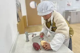 “薯”你最有趣，萌娃们动手制作香甜红薯粥图片