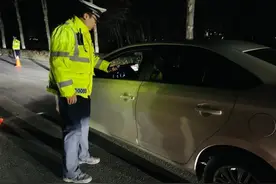 四次醉驾！路口再遇“老熟人”图片