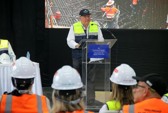 巴拿马官员：中企承建的运河第四大桥让巴拿马人倍感自豪