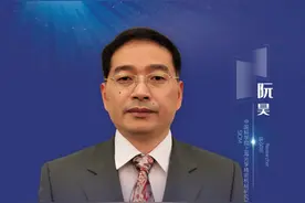 全球首次实现PB量级光存储，​  “超级光盘”即将亮相2024武汉光博会图片