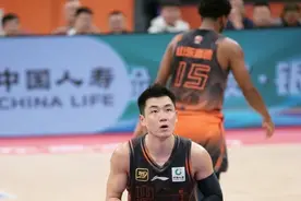 山东高速VS辽宁本钢 山东男篮全力冲击四连胜图片