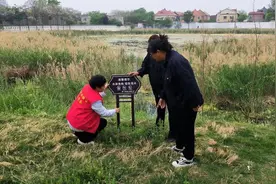 民心社区：增设防水警示牌 筑牢安全“防护墙”图片