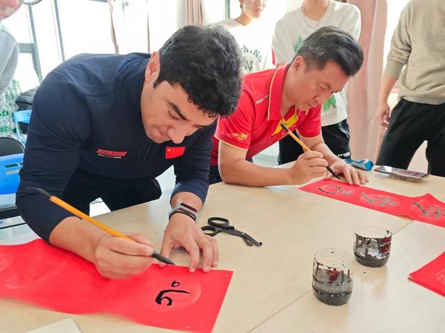 一个非洲人想在中国带出世界冠军