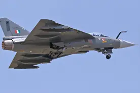 缺陷众多，印度提前升级“光辉”战机图片